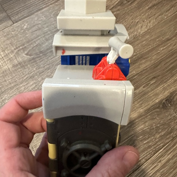 Transformers Rescue Bot Bank Heist - Picture 10 of 12